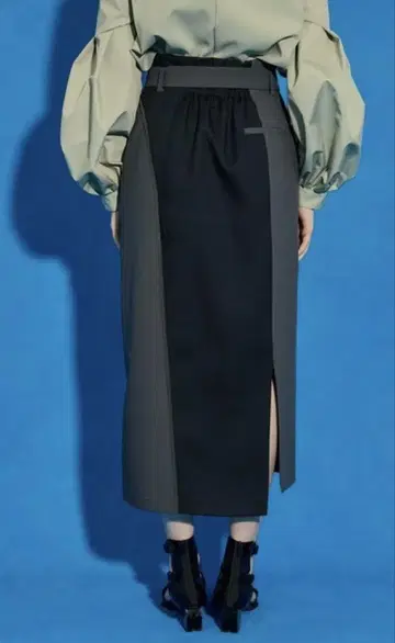 유나이티드 도쿄 레이어드 컬러 타이트 스커트 사이즈 3