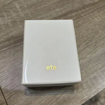 ete 귀걸이 양쪽 귀용