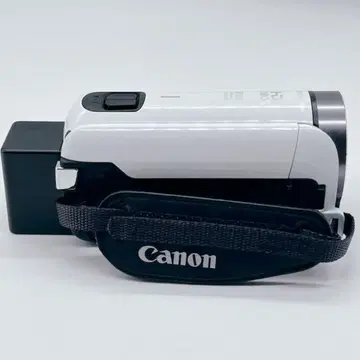 キャノン　Canon ivis HF R700 HD ホワイト Canon VIXIA HF R700 - Camcorder - 1080p / 60 fps - 3.28 MP