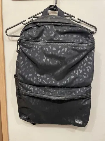 CHALLENGER 백팩