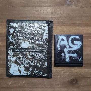 [익명 배송] BACK TO AGF secret accessory 거울