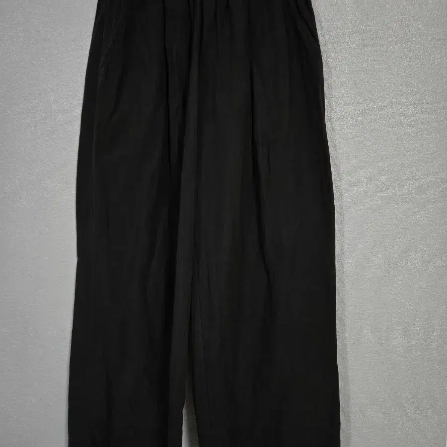 韓国商品/TREMING BIRD Oblique Wrap Pants Oblique Wrap Pants [ Black ] - TREEMINGBIRD
