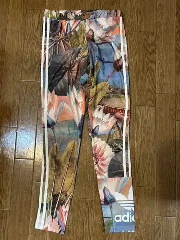 아디다스 레깅스