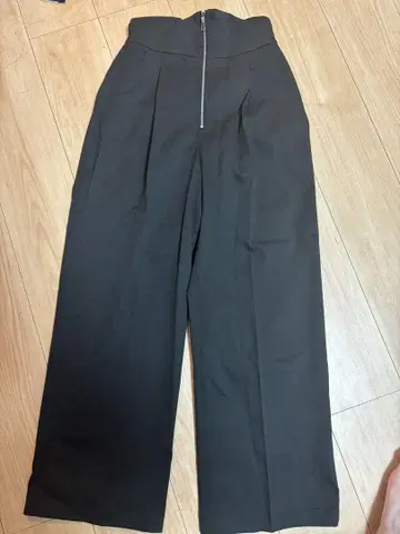 Louere 블랙 와이드 팬츠 하이웨스트