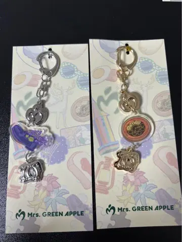 Mrs. GREEN APPLE 랜덤 참 키링 G