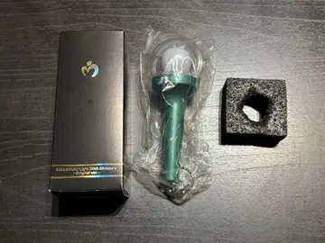 Mrs.GREEN APPLE 피요르드 미니 라이트 스틱 키링