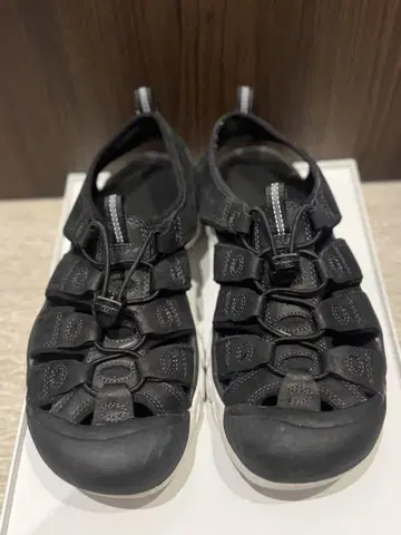 KEEN 블랙 스포츠 샌들 27cm