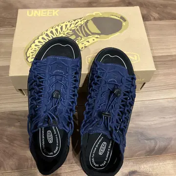 KEEN UNEEK 아웃도어 샌들 네이비 블랙 27cm
