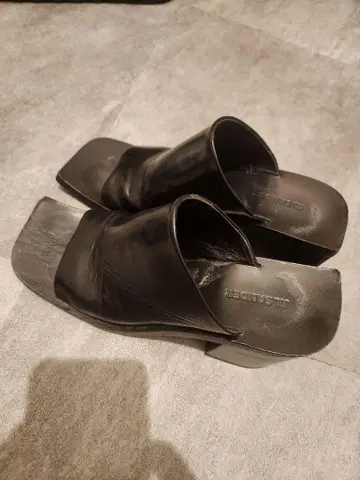 JIL SANDER 블록 청키힐 샌들
