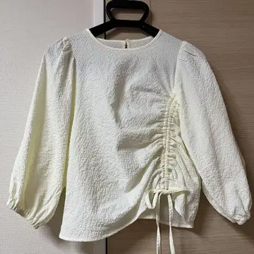 셔링 리본 블라우스 hinari