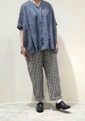 늑대와 올빼미 비의 류큐 린넨 블라우스