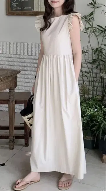 BIRTHDAY BASH CLIONE FRILL DRESS
