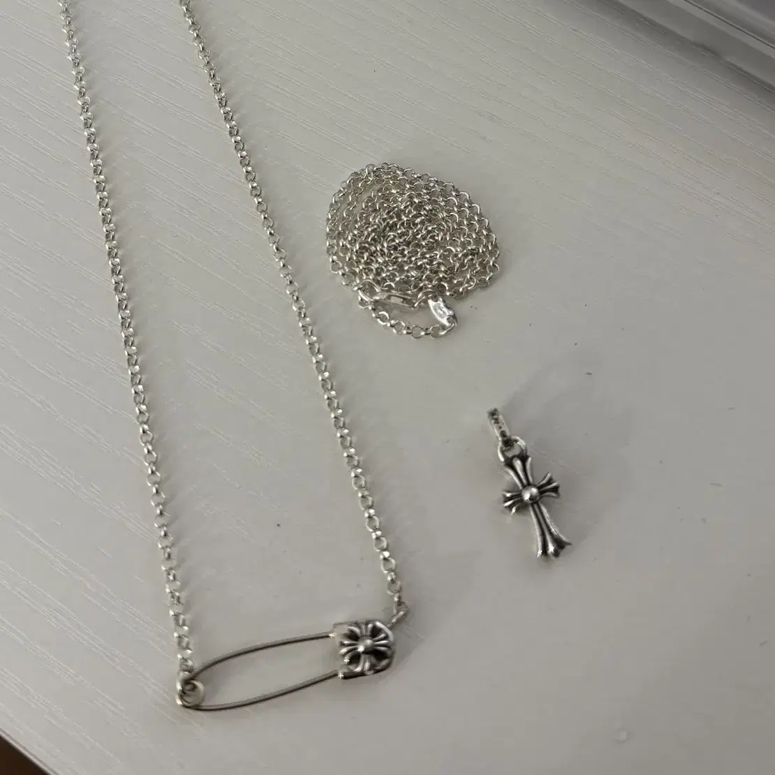 ★関税込★SURGERY★surgery ice clover logo necklace★ SURGERY】24ss surgery ice clover logo necklace (SURGERY
