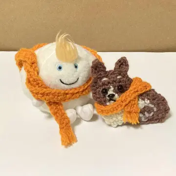 커플 머플러를 하고 어디에 갈까 하치공, 인형 사진 windy