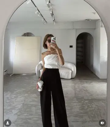 ZARA 화이트 스트레치 반두 탑 S