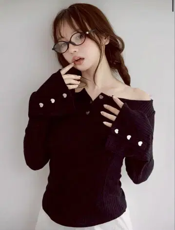 andmary Dorothy heart tops