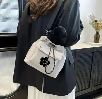 MARY QUANT 미니 숄더백 미니백 파우치 그레이