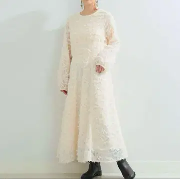 빔즈 롱 원피스 프린지 플레어 원피스 샤기 퍼프 슬리브