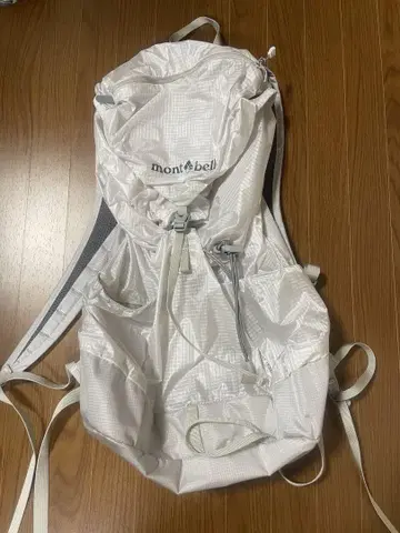 미사용 새상품 mont-bell 화이트 냅색 20L