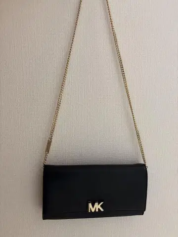 MK 블랙 가죽 숄더백