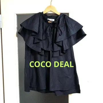 CCCDO DEAL 네이비 프릴 슬리브리스 상의