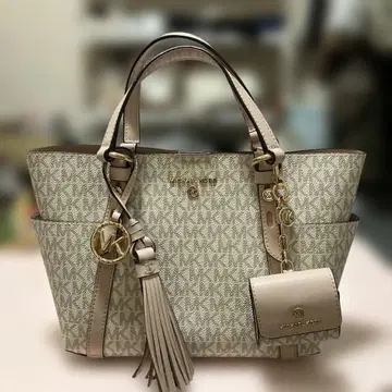MICHAEL KORS 토트백 핑크 베이지 AirPods 케이스 포함