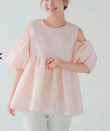 fitmore 오픈 숄더 자카드 상의