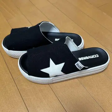 CONVERSE 블랙 슬라이드 샌들