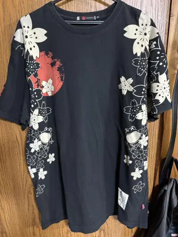 SAMMARUICHI T셔츠