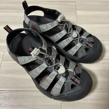FUJIROCK 2019 KEEN 뉴포트 H2 23.5cm