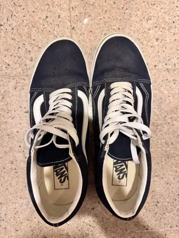 Vans 네이비 스니커즈