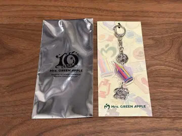 Mrs. GREEN APPLE 랜덤 참 키링 E