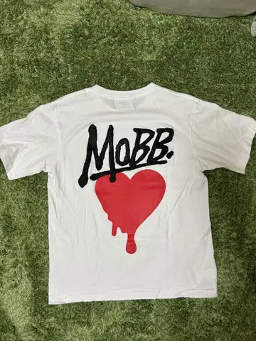 MOBB 화이트 T셔츠