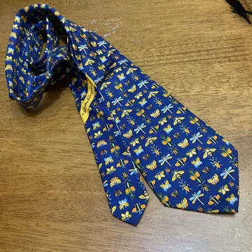 Salvatore Ferragamo 곤충 패턴 넥타이 네이비 140cm