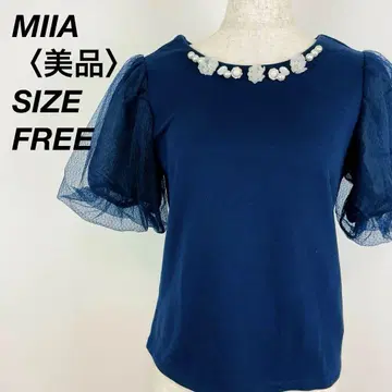 미아 MIIA 티셔츠 네이비 컬러 비쥬 튤 소매 백리본 경사