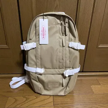 EASTPAK 베이지 16L 백팩