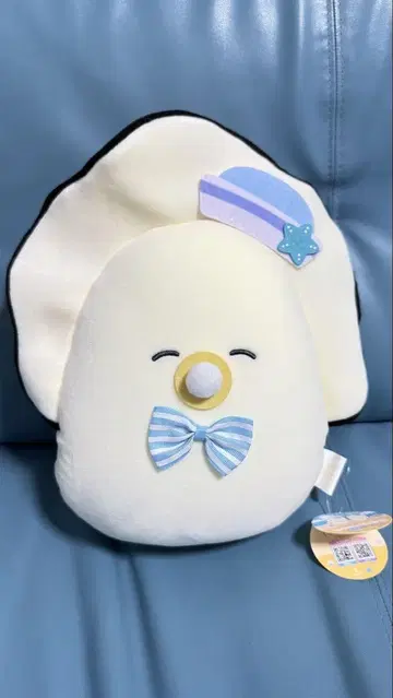 똘망똘망한 눈망울의 생굴 봉제 인형