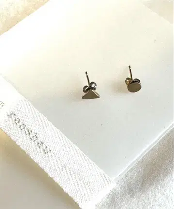 마가렛호웰 귀걸이