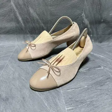 새상품급 cavacava 로우힐 발레 슈즈 23.5cm 바이컬러