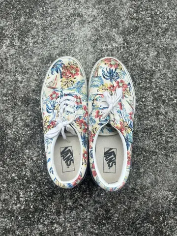 vans 스니커즈 꽃무늬 23.5cm