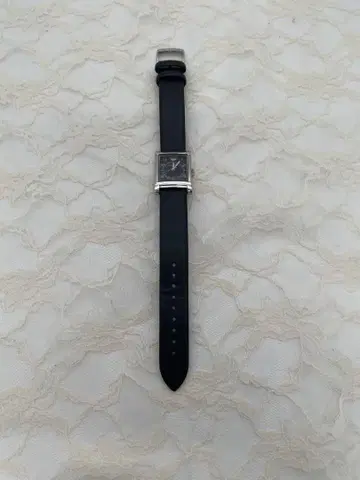 EMPORIO ARMANI 엠포리오 아르마니 시계