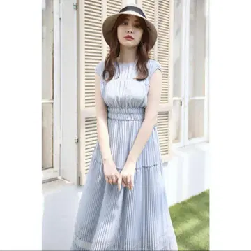 Pin Dot Pleated Long Dress herlipto