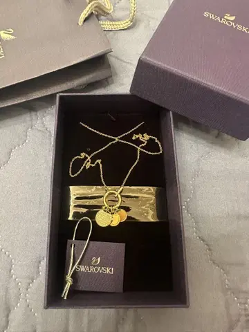Swarovski 골드 목걸이