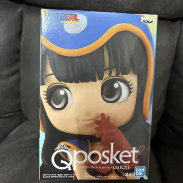 드래곤볼 치치 피규어