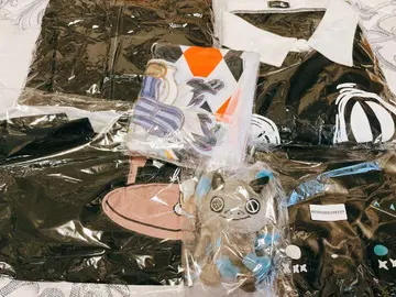 NieR 의류 잡화 미사용