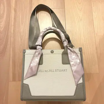 JILL by JILLSTUART 질 바이 질스튜어트 스카프 토트