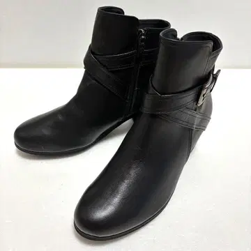 [새상품급] BeauFort 23.5cm 블랙 숏 부츠