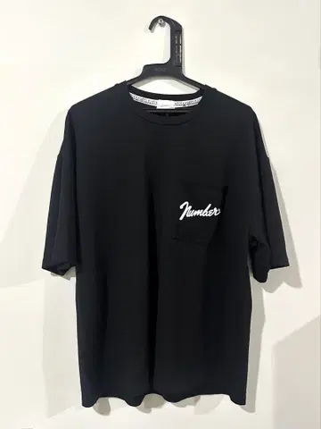넘버나인 블랙 반팔 티셔츠