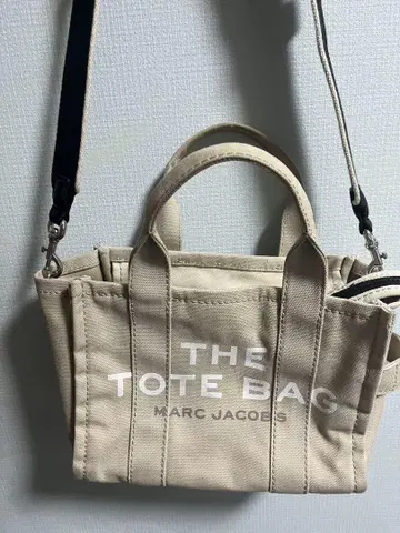 MARC JACOBS THE TOTE BAG 베이지