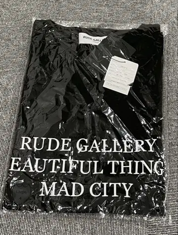 RUDE GALLERY BEAUTIFUL THINGS TEE 새상품 블랙